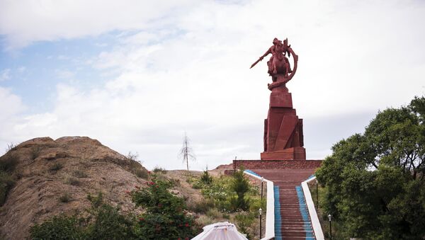 Эпический комплекс-памятник Манас в Баткене - Sputnik Кыргызстан
