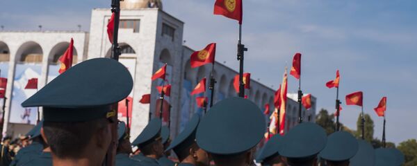 Репетиция военного парада, посвященного 25-летию независимости Кыргызстана Репетиция военного парада, посвященного 25-летию независимости Кыргызстана - Sputnik Кыргызстан