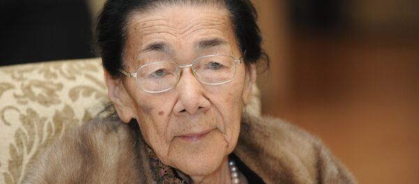 Мамлекеттик жана коомдук ишмер Күлүйпа Кондучалова. Архив Мамлекеттик жана коомдук ишмер Күлүйпа Кондучалова. Архив - Sputnik Кыргызстан