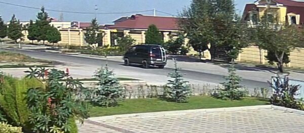 Теракт в посольстве КНР: взрыв и автомобиль Delica запечатлела камера - Sputnik Кыргызстан