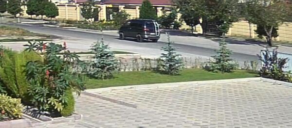 Кытай элчилигиндеги жардыруу жана Delica унаасы видеокамерага түшүп калган - Sputnik Кыргызстан