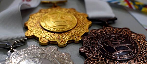 Дизайн комплектов медалей Всемирных игр кочевников - Sputnik Кыргызстан