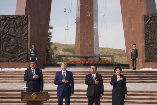 Кыргызстандын гимни жаңырууда - Sputnik Кыргызстан