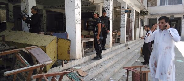 Пакистандын түндүк-чыгыш аймагында соттун имараты жарылды. - Sputnik Кыргызстан