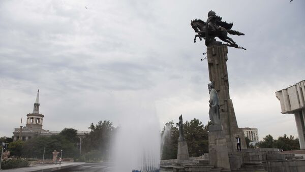 Скульптурный комплекс Манас в Бишкеке - Sputnik Кыргызстан