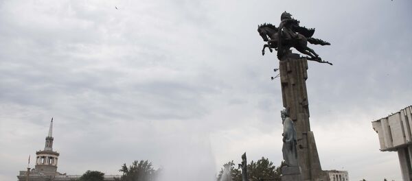 Скульптурный комплекс Манас в Бишкеке - Sputnik Кыргызстан