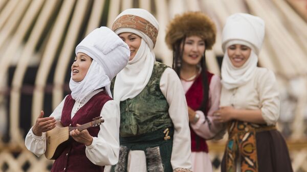 Театрализованное шое в рамках Всемирных игр кочевников на джайлоо Кырчын - Sputnik Кыргызстан