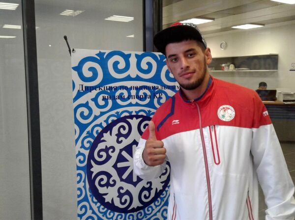 Борец из Таджикистана Хамроз Рачабов - Sputnik Кыргызстан