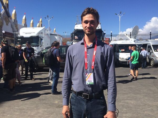 Коллектив телеканала МАТЧ ТВ на Иссык-Куле Коллектив телеканала МАТЧ ТВ на Иссык-Куле - Sputnik Кыргызстан