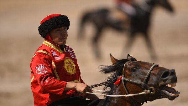 Спортсмены из Кыргызстана на финальных играх по Кок-бору в рамках вторых всемирных играх кочевников - Sputnik Кыргызстан