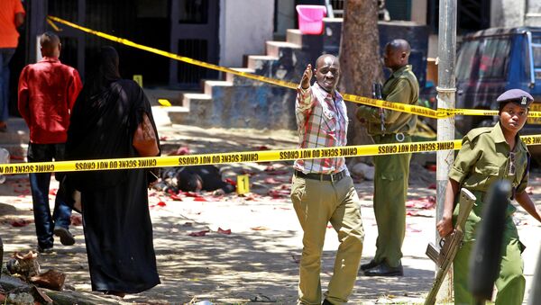 Кения полициясынын маалыматына караганда Момбаса шаарындагы полиция бөлүмүнө үч аял кол салды. - Sputnik Кыргызстан