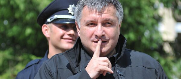 Министр внутренних дел Украины А.Аваков посетил центр подготовки патрульных полицейских во Львове - Sputnik Кыргызстан