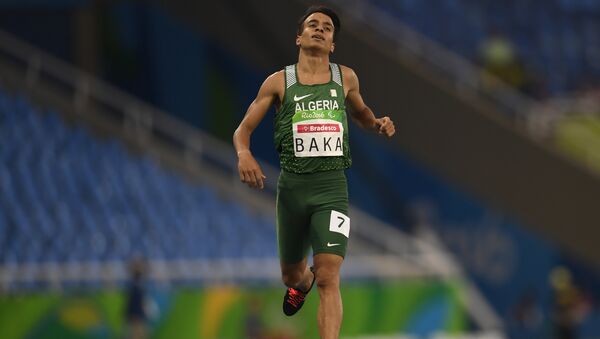 Установивший новый паралимпийский рекорд по бегу на 1500 метров алжирец Абделатиф Бака - Sputnik Кыргызстан
