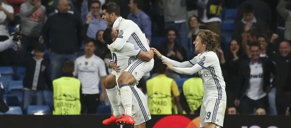 В матче первого тура группы F встретились мадридский Реал и лиссабонский Спортинг - Sputnik Кыргызстан