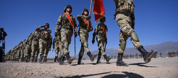 Военнослужащие Кыргызстана на военных учениях. Архивное фото - Sputnik Кыргызстан