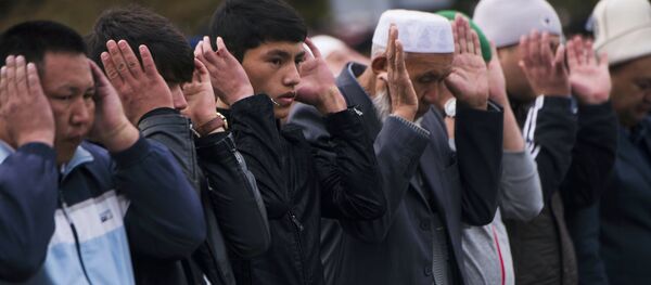 Празднование Курбан-Байрама в Бишкеке - Sputnik Кыргызстан