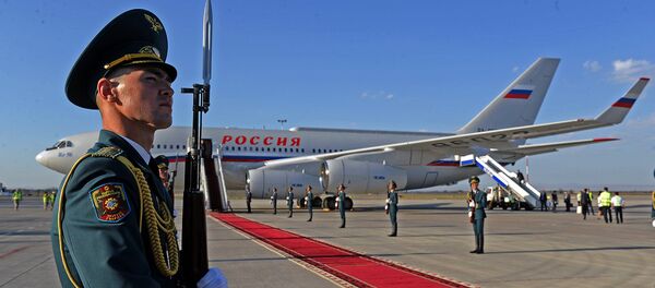 Прибытие президента России Владимира Путина в Кыргызстан - Sputnik Кыргызстан