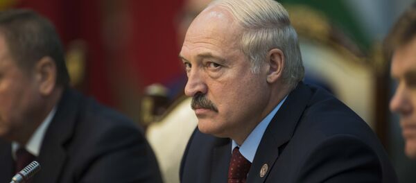 Архивнео фото президента Беларуси Александра Лукашенко Архивнео фото президента Беларуси Александра Лукашенко - Sputnik Кыргызстан