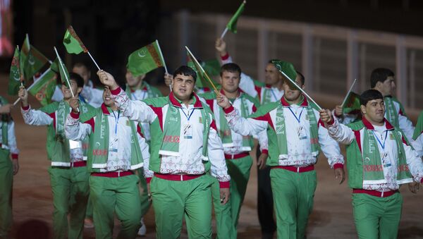 Спортсмены из Туркменистана на церемонии открытия Вторых Всемирных игр кочевников - Sputnik Кыргызстан