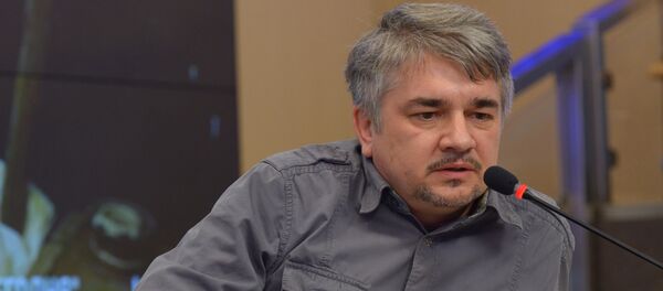Президент украинского Центра системного анализа и прогнозирования Ростислав Ищенко - Sputnik Кыргызстан