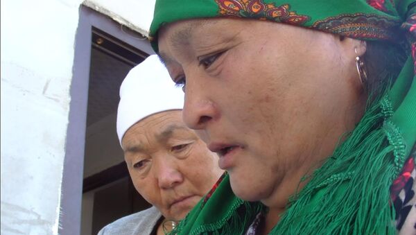 Мать перед смертью спасла детей, оттолкнув коляску, — о наезде Infiniti - Sputnik Кыргызстан