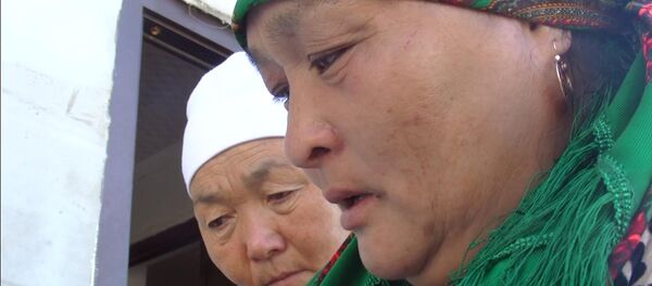 Мать перед смертью спасла детей, оттолкнув коляску, — о наезде Infiniti - Sputnik Кыргызстан