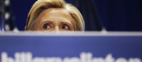 Архивное фото кандидата в президенты США от Демократической партии Хиллари Клинтон - Sputnik Кыргызстан