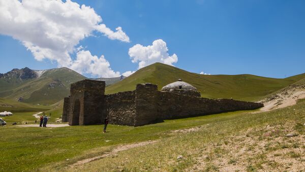 Караван-сарай Таш-Рабат в Нарынской области. Архивное фото - Sputnik Кыргызстан