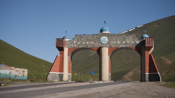 Арка на въезде в Таласскую область. Архивное фото - Sputnik Кыргызстан