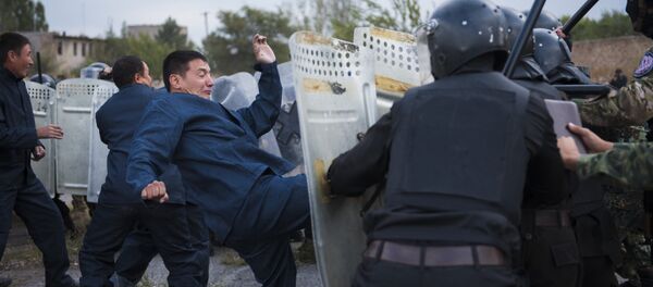 Учения отряда специального назначения Омега и сводного отряда ГСИН Учения отряда специального назначения Омега и сводного отряда ГСИН - Sputnik Кыргызстан