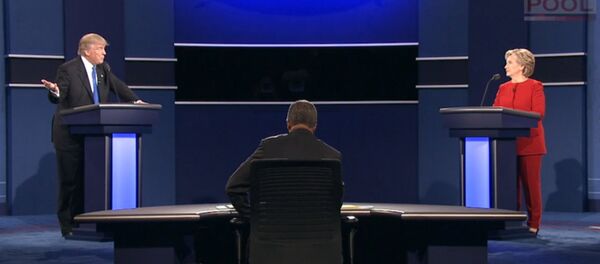 Трамп и Клинтон дискутировали о кибератаках России на дебатах в США - Sputnik Кыргызстан