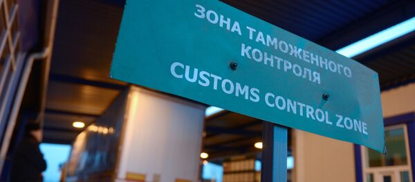 Зона таможенного контроля. Архивное фото - Sputnik Кыргызстан