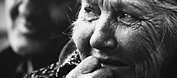 Эти фотографы видят старость другими глазами — снимки пожилых людей КР - Sputnik Кыргызстан