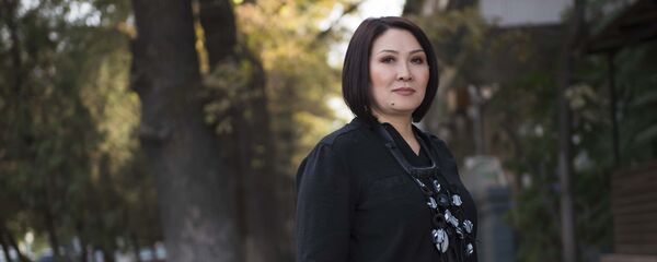 Кыргыз Республикасынын эл артисти Гүлнур Сатылганова. Архив - Sputnik Кыргызстан