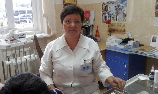 Столичный стоматолог Асира Жанузакова - Sputnik Кыргызстан