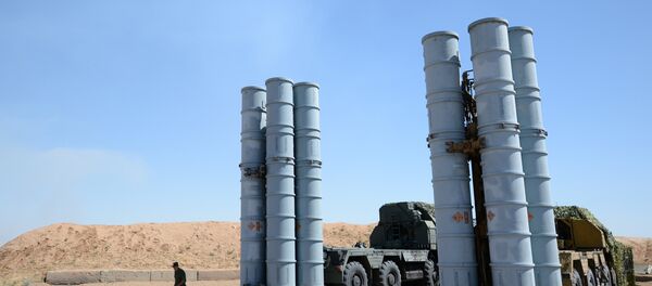 Архивное фото зенитно-ракетной системы С-300 Архивное фото зенитно-ракетной системы С-300 - Sputnik Кыргызстан