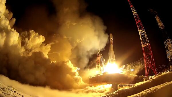 Минобороны РФ в День Космических войск выпустило ролик с пусками ракет - Sputnik Кыргызстан