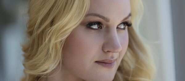 Тайбоксер из Кыргызстана Валентина Шевченко Тайбоксер из Кыргызстана Валентина Шевченко - Sputnik Кыргызстан