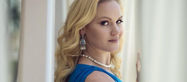 Тайбоксер из Кыргызстана Валентина Шевченко - Sputnik Кыргызстан