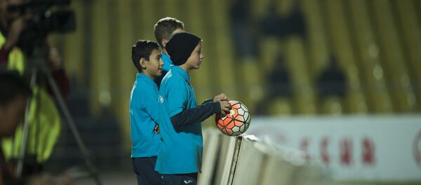 Товарищеский матч по футболу между сборными Кыргызстана и Ливана - Sputnik Кыргызстан