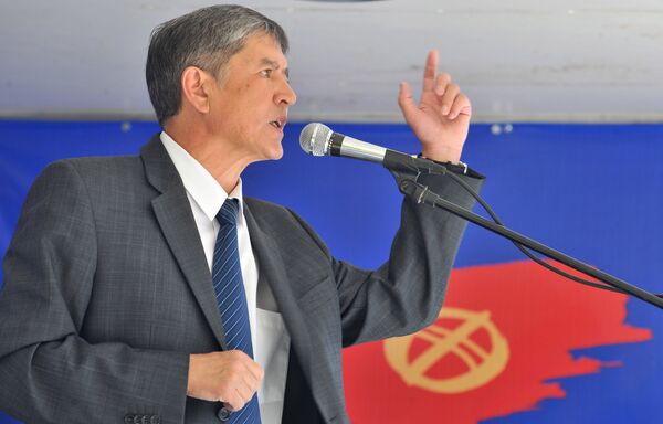 Что стало с конкурентами победителей президентских выборов в Кыргызстане - Sputnik Кыргызстан