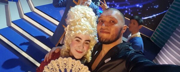 Участники КВН команды Азия MIX на второй полуфинальной игре высшей лиги КВН - Sputnik Кыргызстан