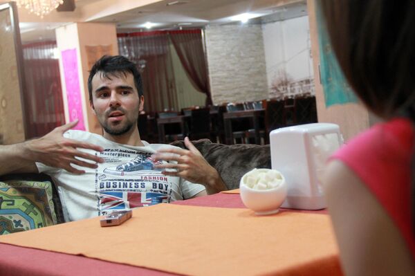 Финалист телепроекта Фабрика звезд Руслан Масюков - Sputnik Кыргызстан