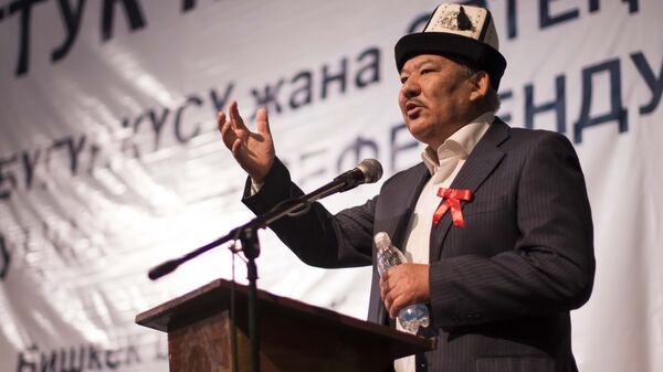 Экс-депутат ЖК Азимбек Бекназаров. Архивное фото - Sputnik Кыргызстан