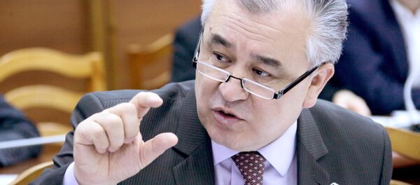 Ата Мекен лидери Өмүрбек Текебаевдин архивдик сүрөтү - Sputnik Кыргызстан