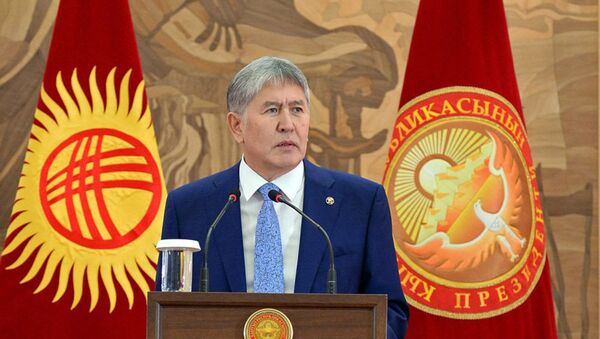Архивное фото президента Кыргызстана Алмазбека Атамбаева - Sputnik Кыргызстан