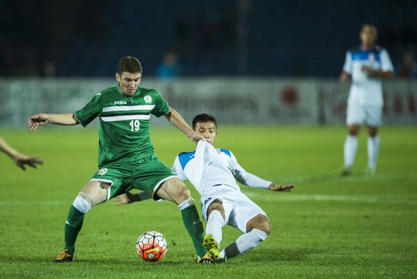 Товарищеский матч между сборными Кыргызстана и Туркменистана по футболу - Sputnik Кыргызстан