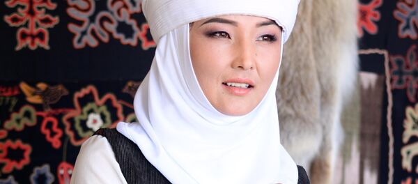 Проект 100 жана 1 элечектен айым (100 и 1 женщина в элечеке) - Sputnik Кыргызстан