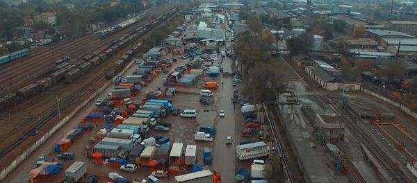 Рынок Дыйкан — аэросъемка базара, который мэрия планирует закрыть - Sputnik Кыргызстан