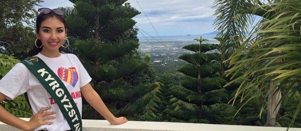 Филиппиндин борбору Манилада өтүп жаткан Жер сулуусу сынагынын катышуучусу Бегим Алмасбекова - Sputnik Кыргызстан